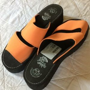 Women’s Sandals